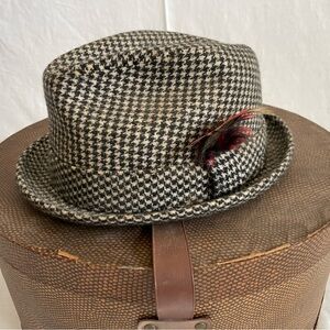 GUC Men’s Resistol Cashmere Fedora